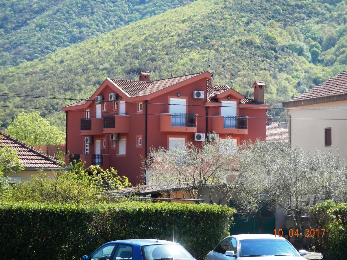 Guest House Villa Zivanovic Herceg Novi Exterior foto